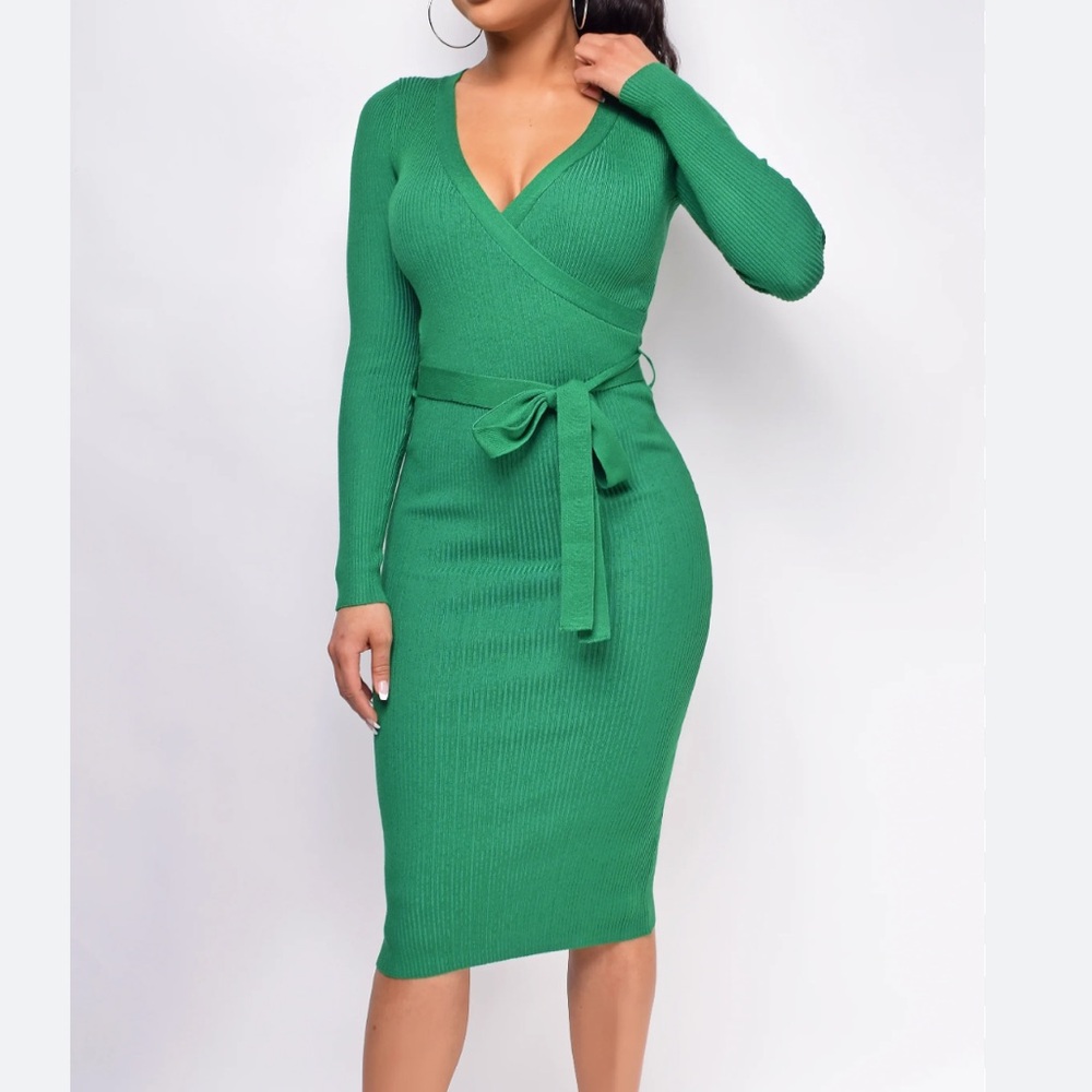 Vici | Women’s  Emerald Green Long Sleeve Knit Ribbed Midi Dress size Small